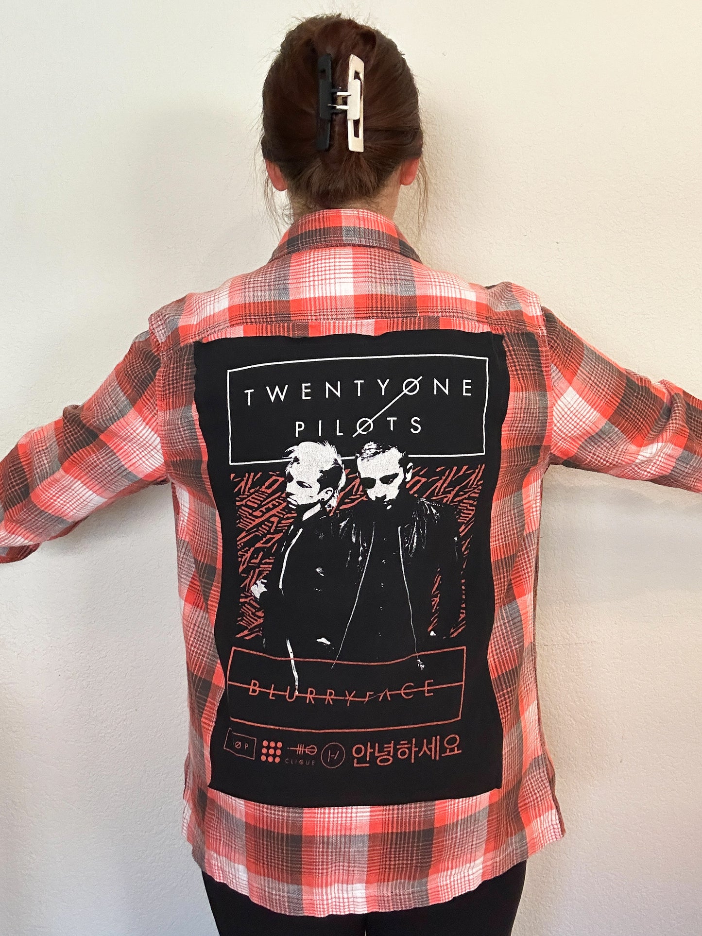 Twenty One Pilots - Medium