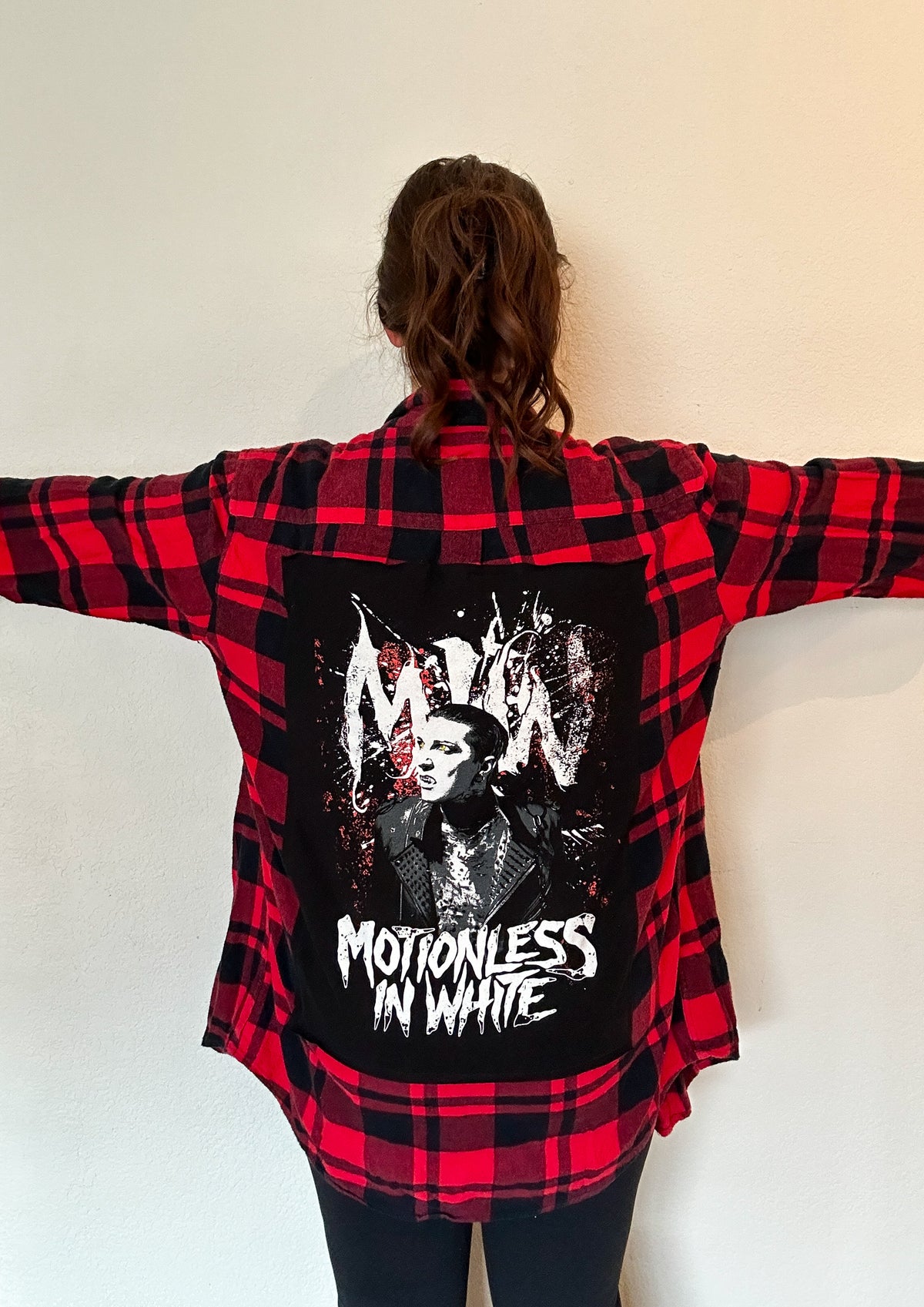 Motionless In White - Large
