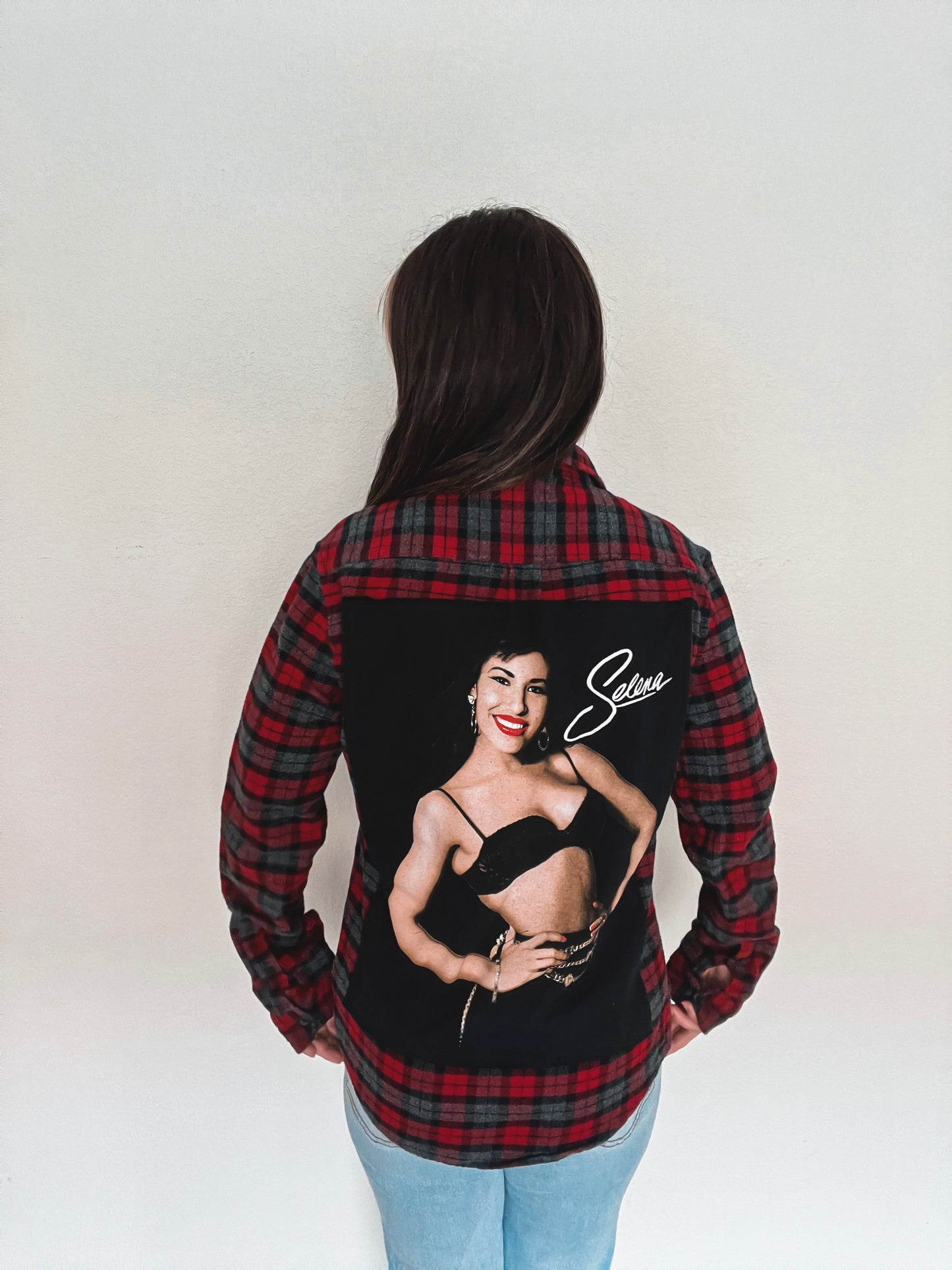 Selena - Small
